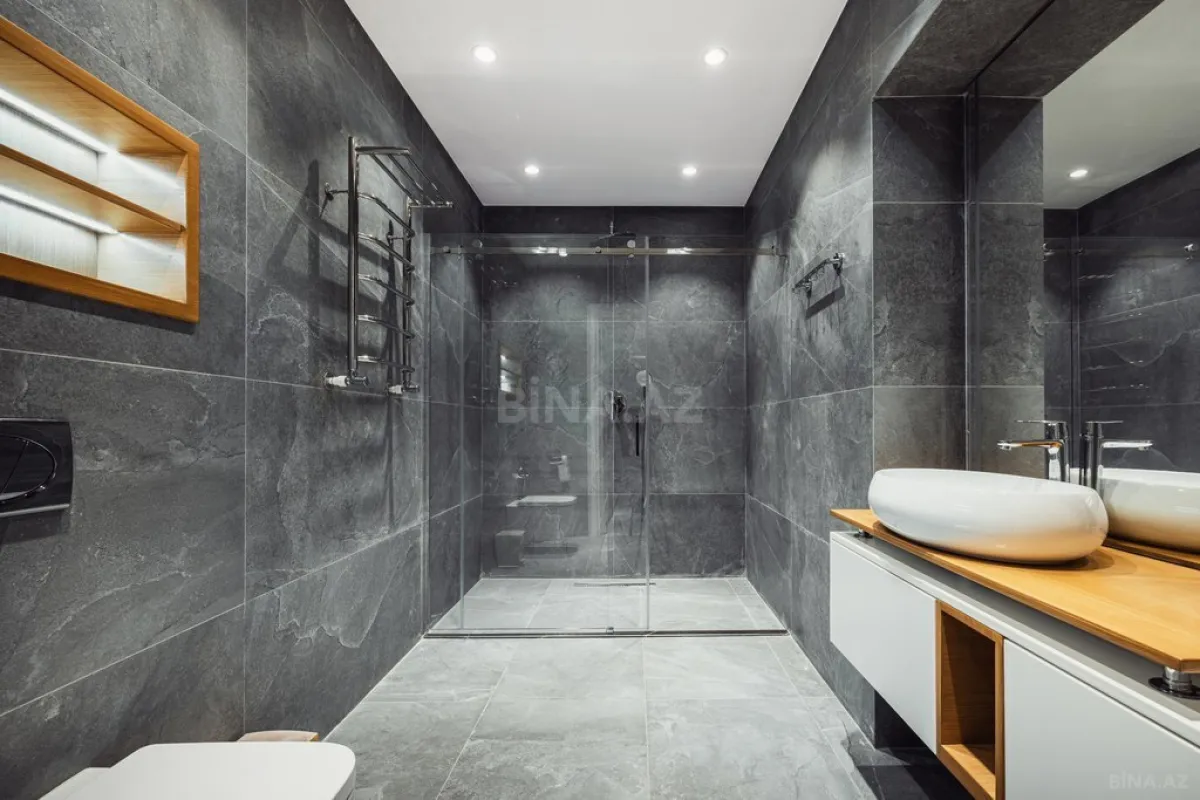 Satılır 3 otaqlı mənzil 150 m²