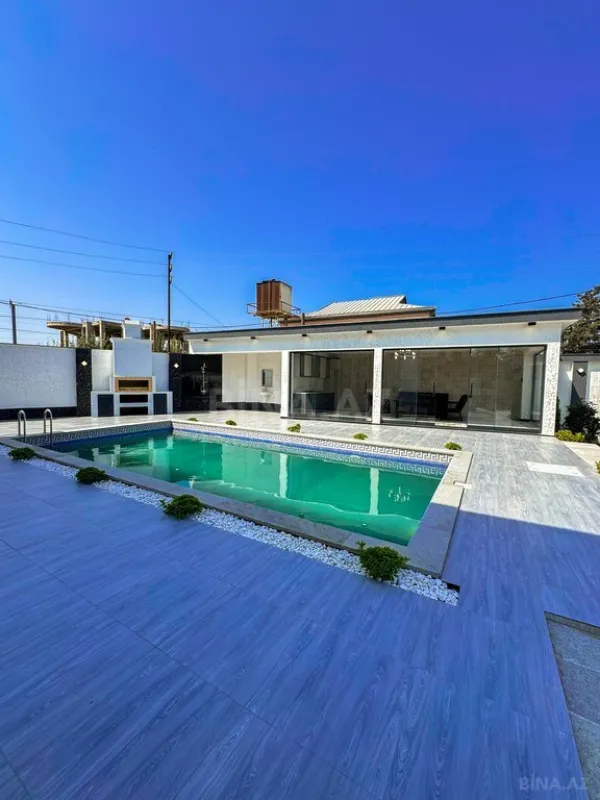 Satılır 5 otaqlı həyət evi 330 m²