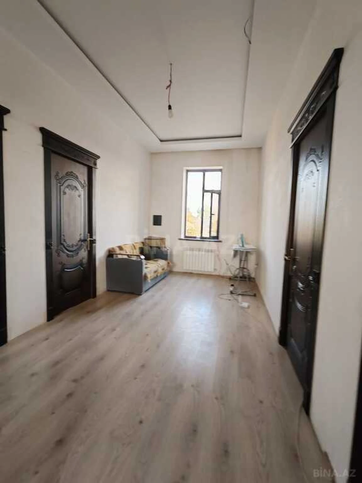 Satılır 6 otaqlı həyət evi 340 m²