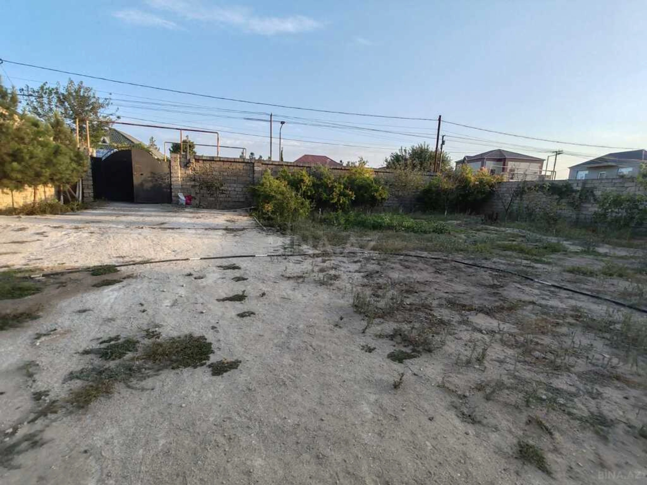 Satılır 6 otaqlı həyət evi 340 m²