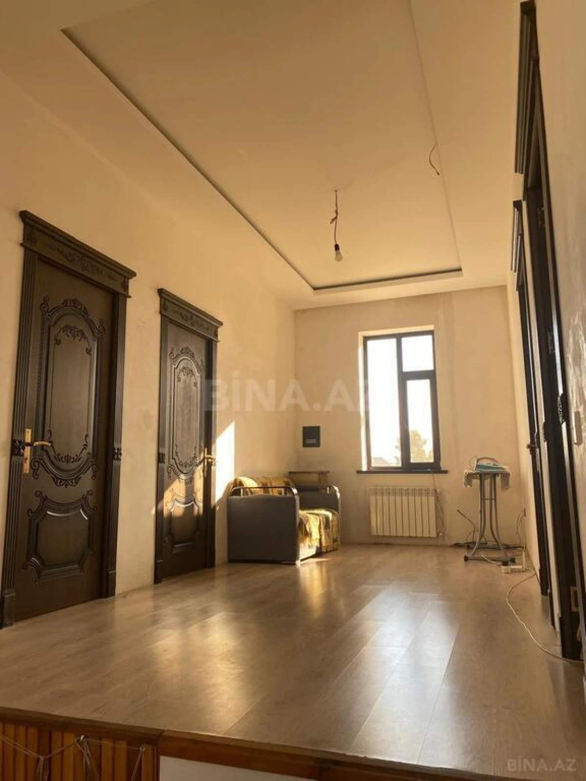 Satılır 6 otaqlı həyət evi 340 m²