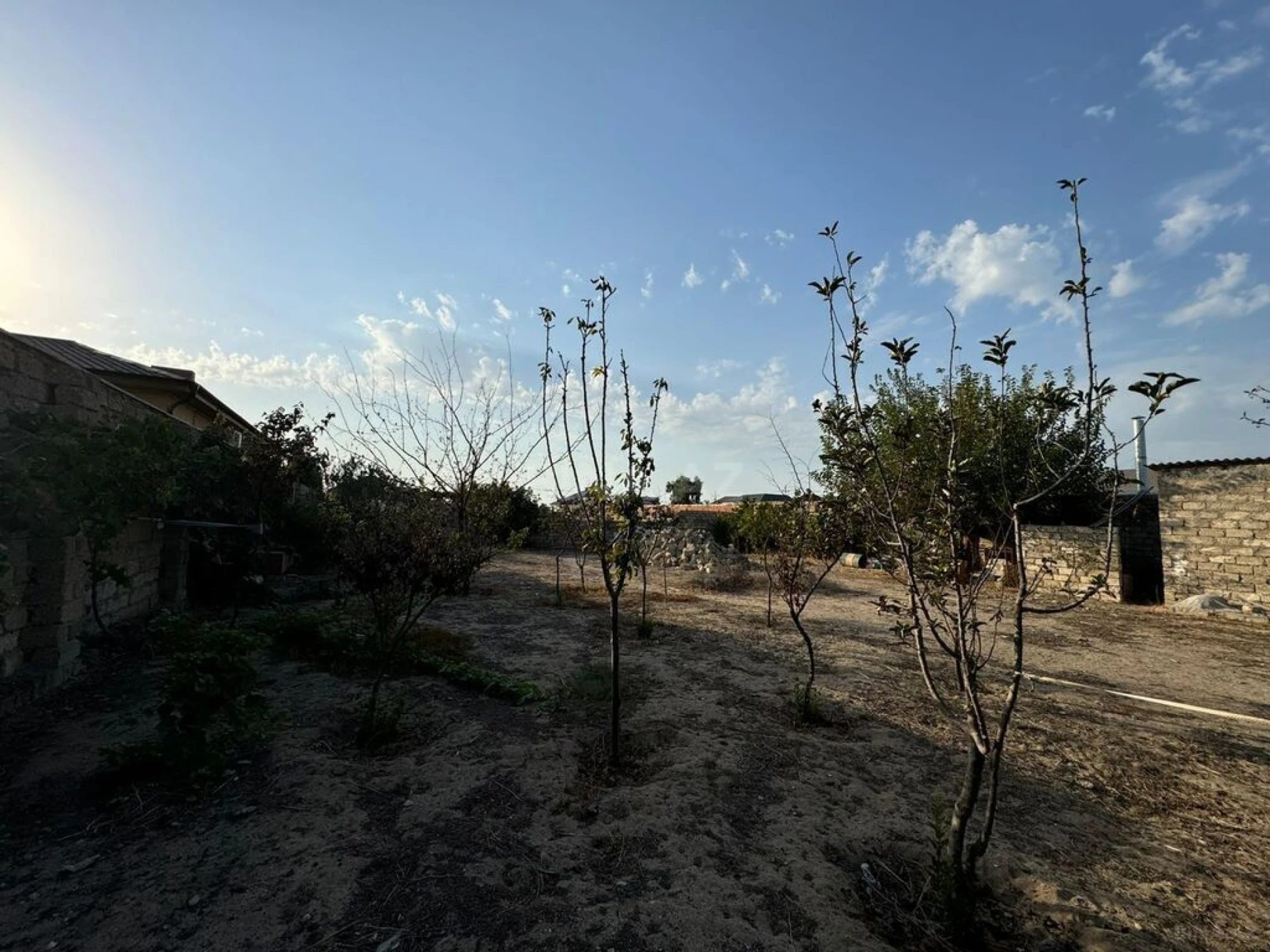 Satılır torpaq sahəsi 6 m²