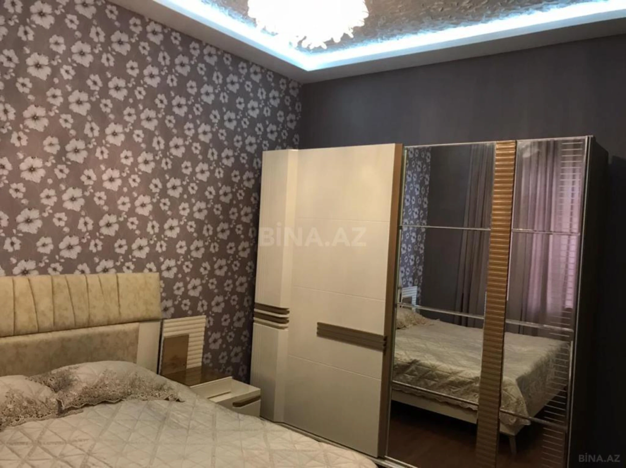 Kirayə verilir 5 otaqlı həyət evi 220 m²