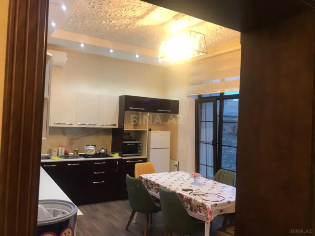 Kirayə verilir 5 otaqlı həyət evi 220 m²