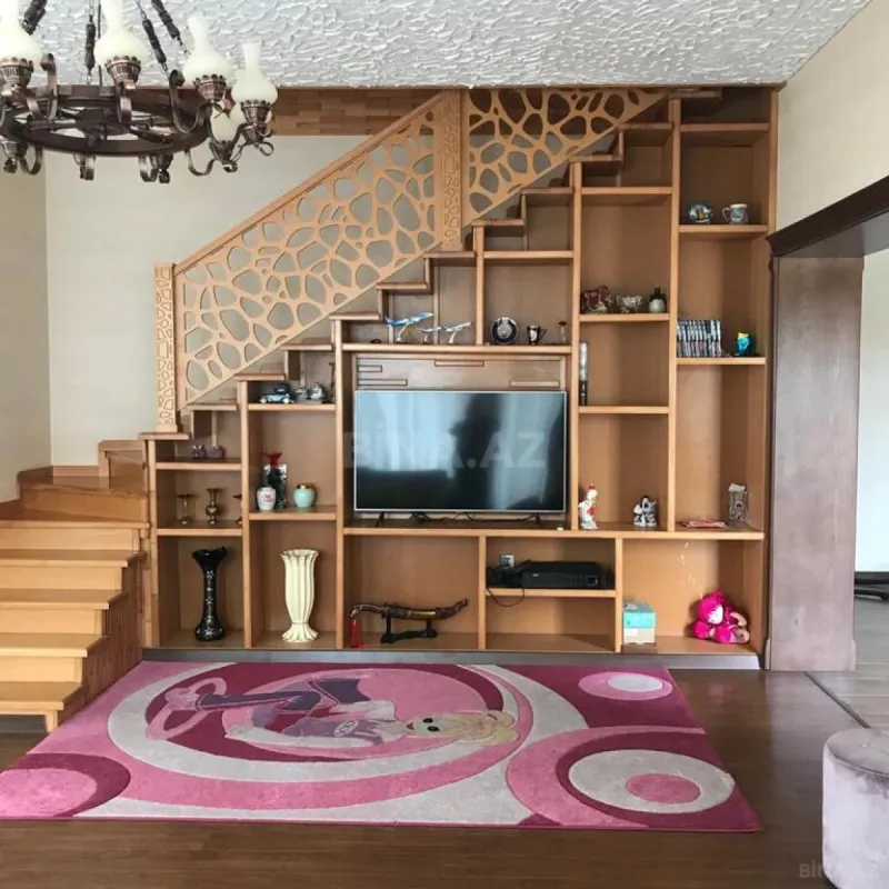 Kirayə verilir 5 otaqlı həyət evi 220 m²