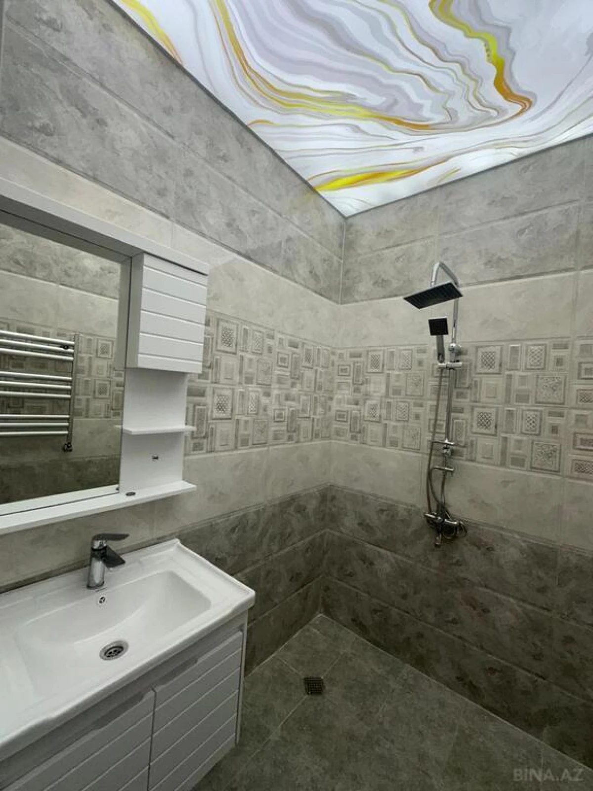 Satılır 2 otaqlı mənzil 40 m²