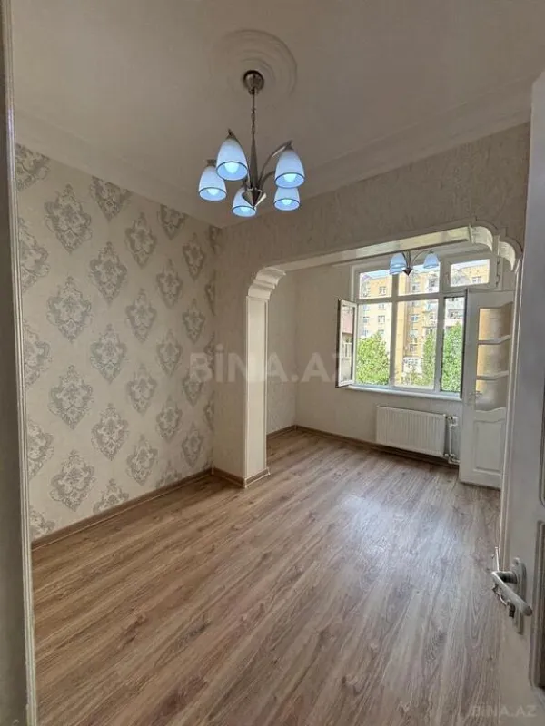 Satılır 2 otaqlı mənzil 40 m²