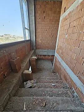 Satılır obyekt 1100 m²