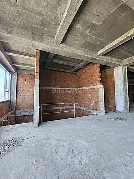 Satılır obyekt 1100 m²