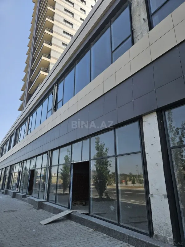 Satılır obyekt 1100 m²