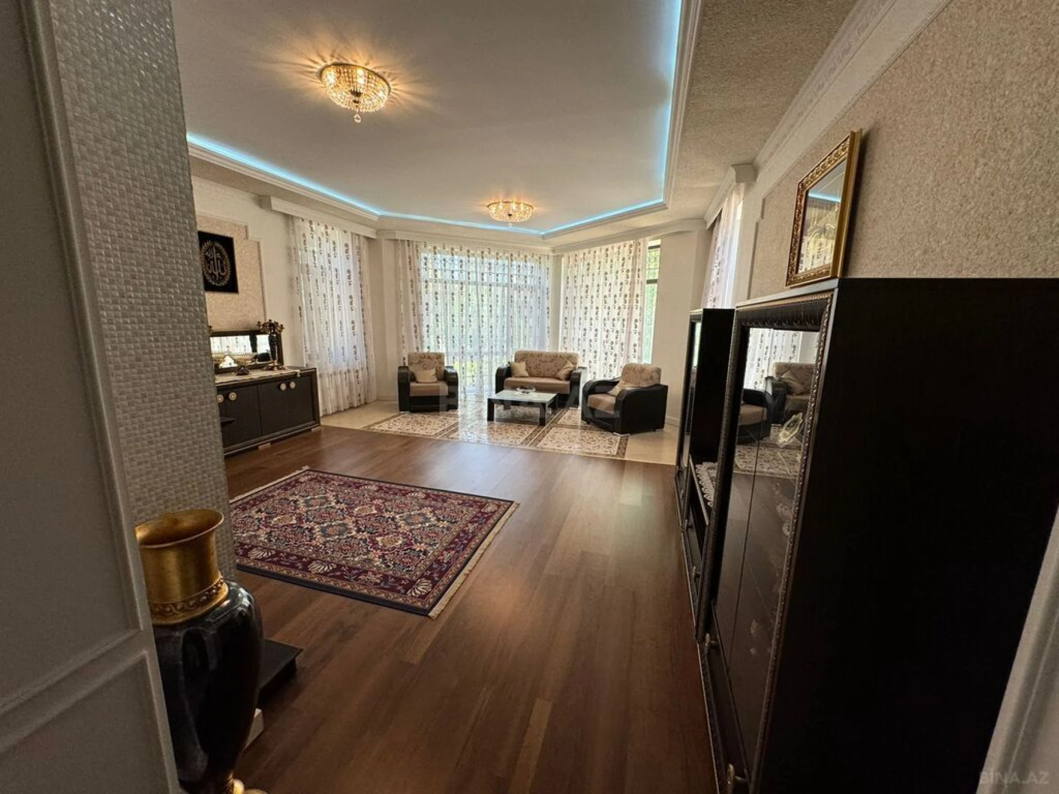 Satılır 4 otaqlı həyət evi 170 m²