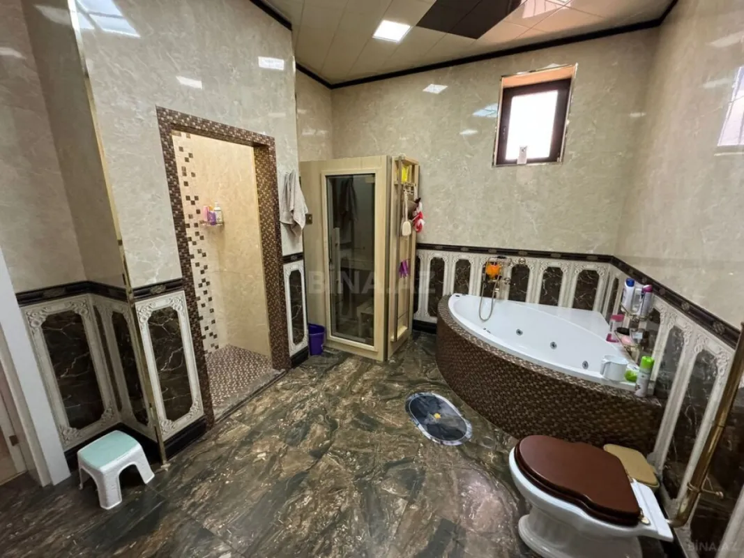 Satılır 4 otaqlı həyət evi 170 m²