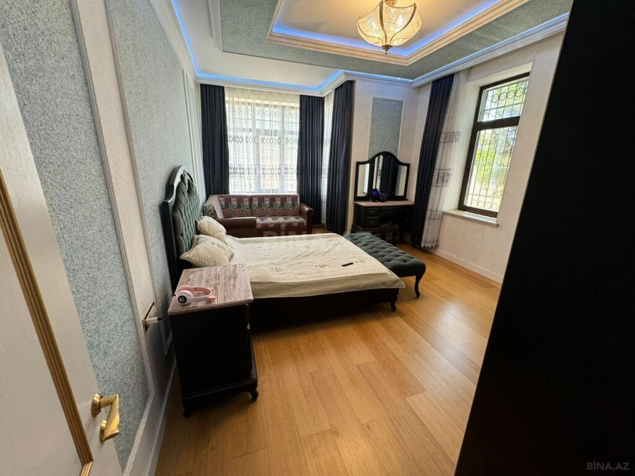 Satılır 4 otaqlı həyət evi 170 m²