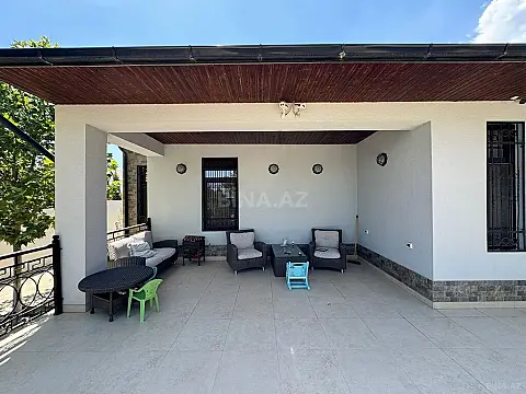 Satılır 4 otaqlı həyət evi 170 m²