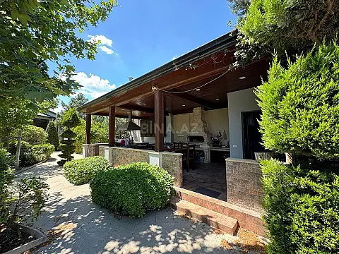 Satılır 4 otaqlı həyət evi 170 m²