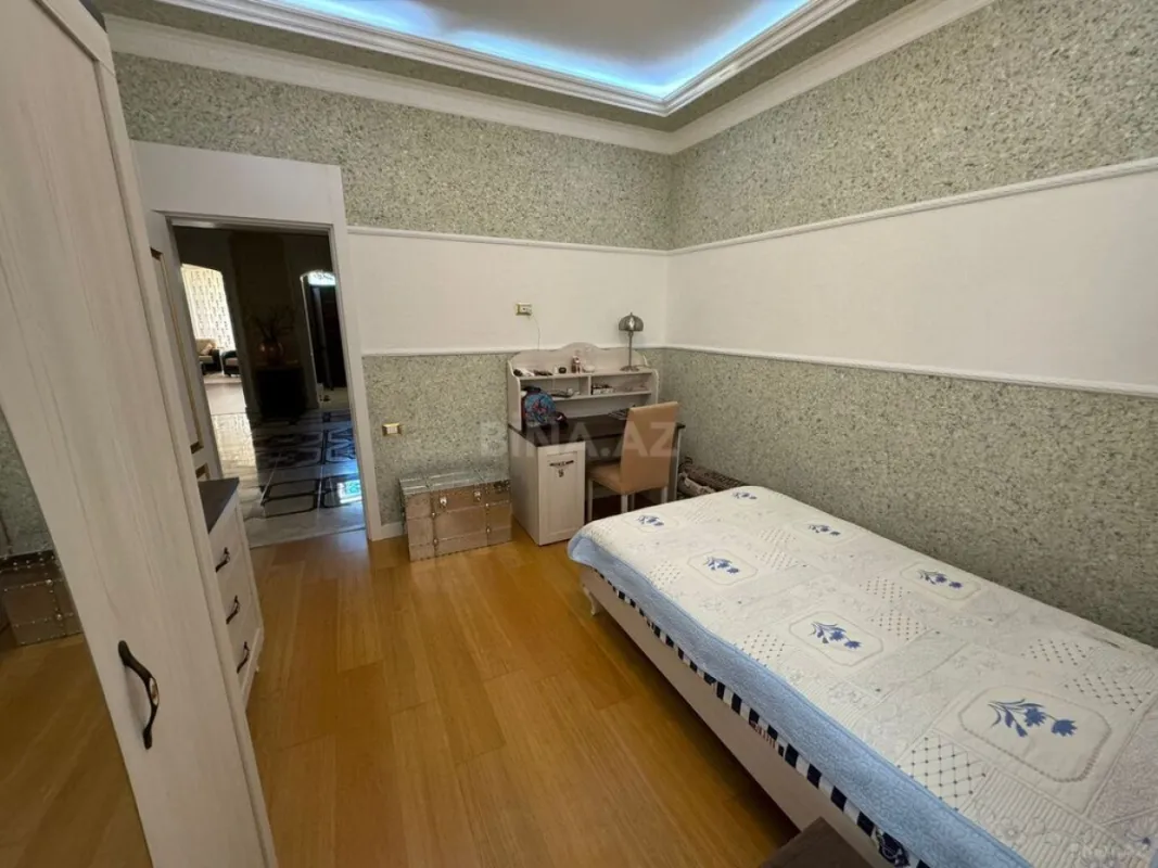 Satılır 4 otaqlı həyət evi 170 m²