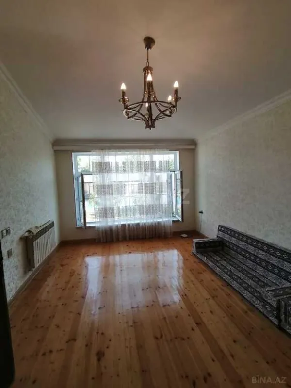 Satılır 5 otaqlı həyət evi 160 m²