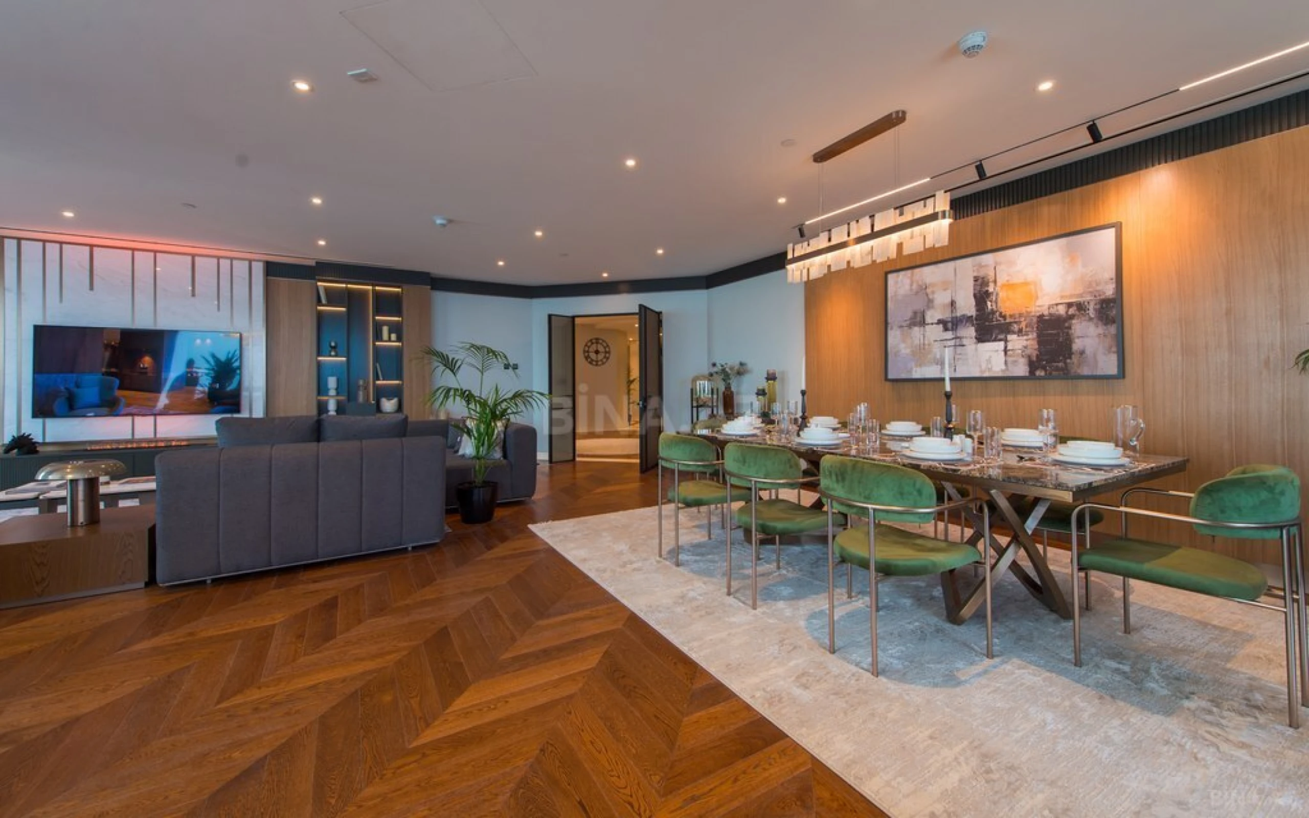 Satılır 3 otaqlı mənzil 171.6 m²