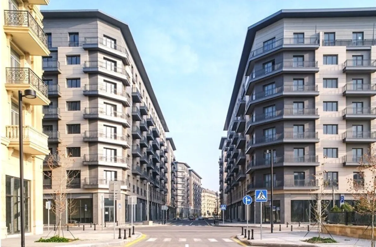 Satılır obyekt 300 m²