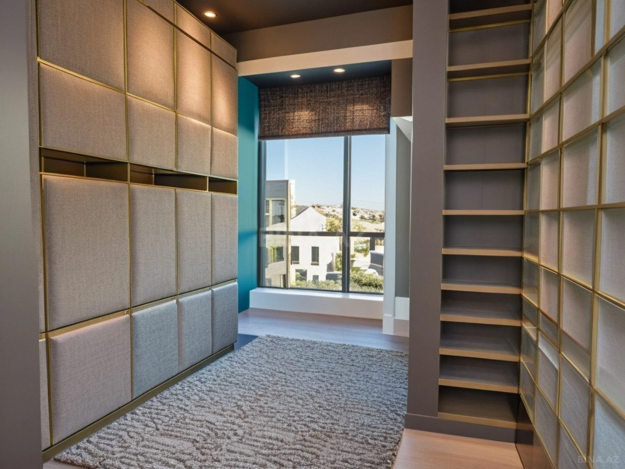 Satılır 3 otaqlı mənzil 206 m²