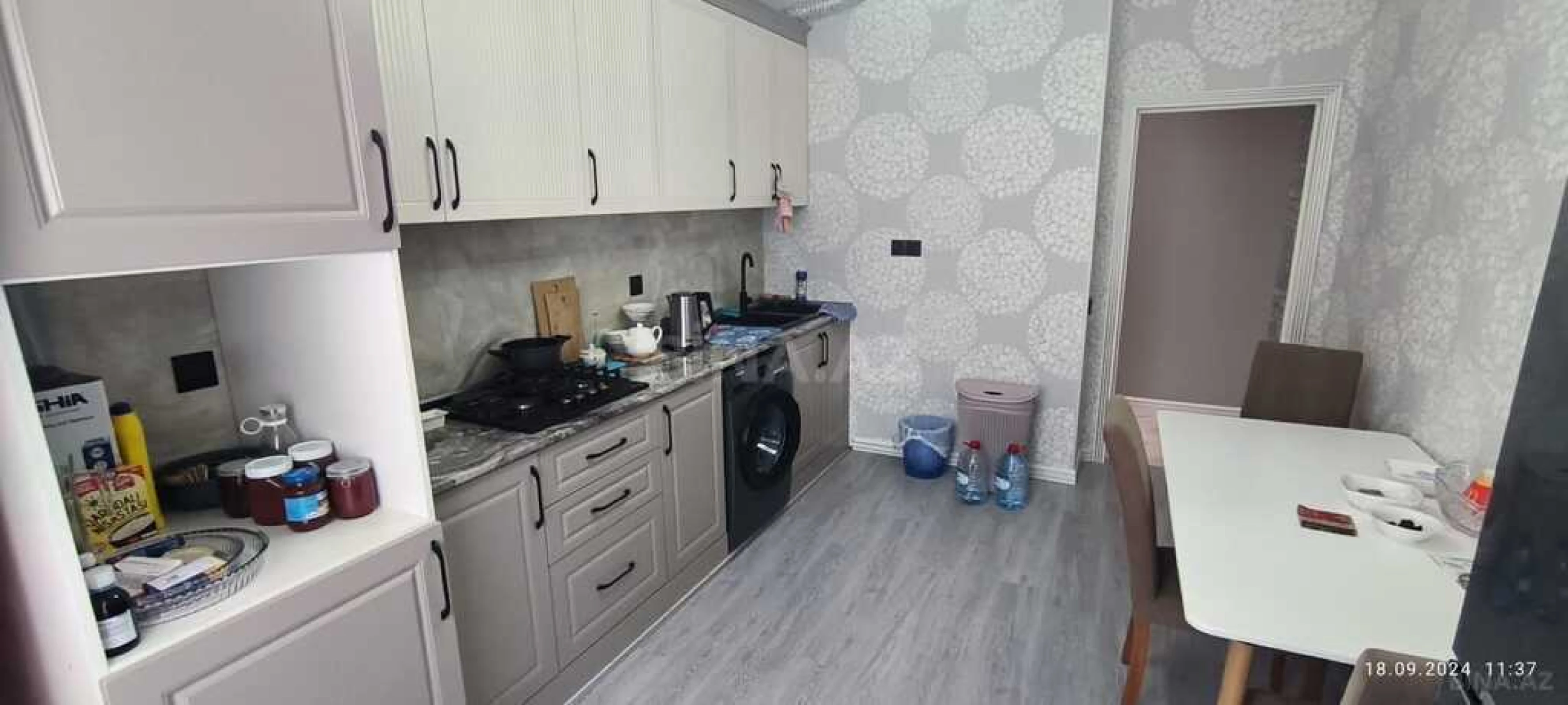 Satılır 3 otaqlı mənzil 160 m²