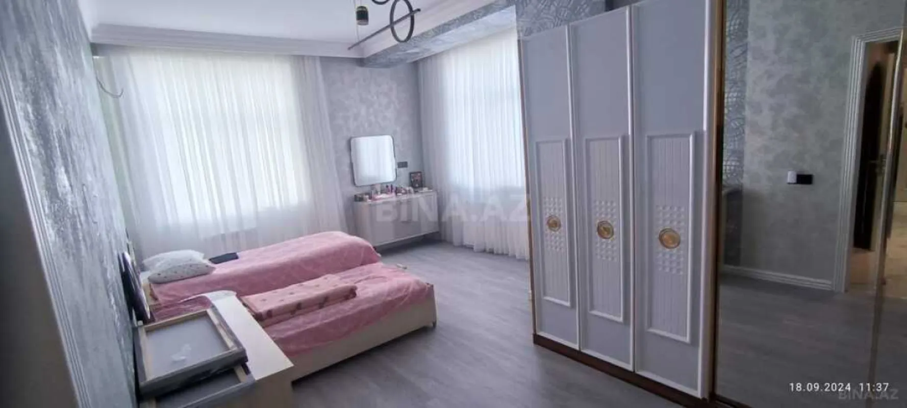 Satılır 3 otaqlı mənzil 160 m²