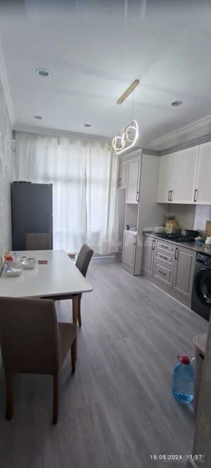 Satılır 3 otaqlı mənzil 160 m²