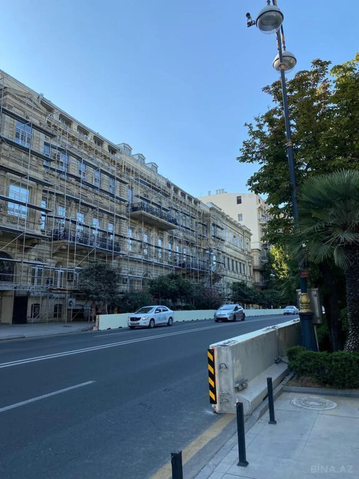 Satılır 4 otaqlı mənzil 110 m²