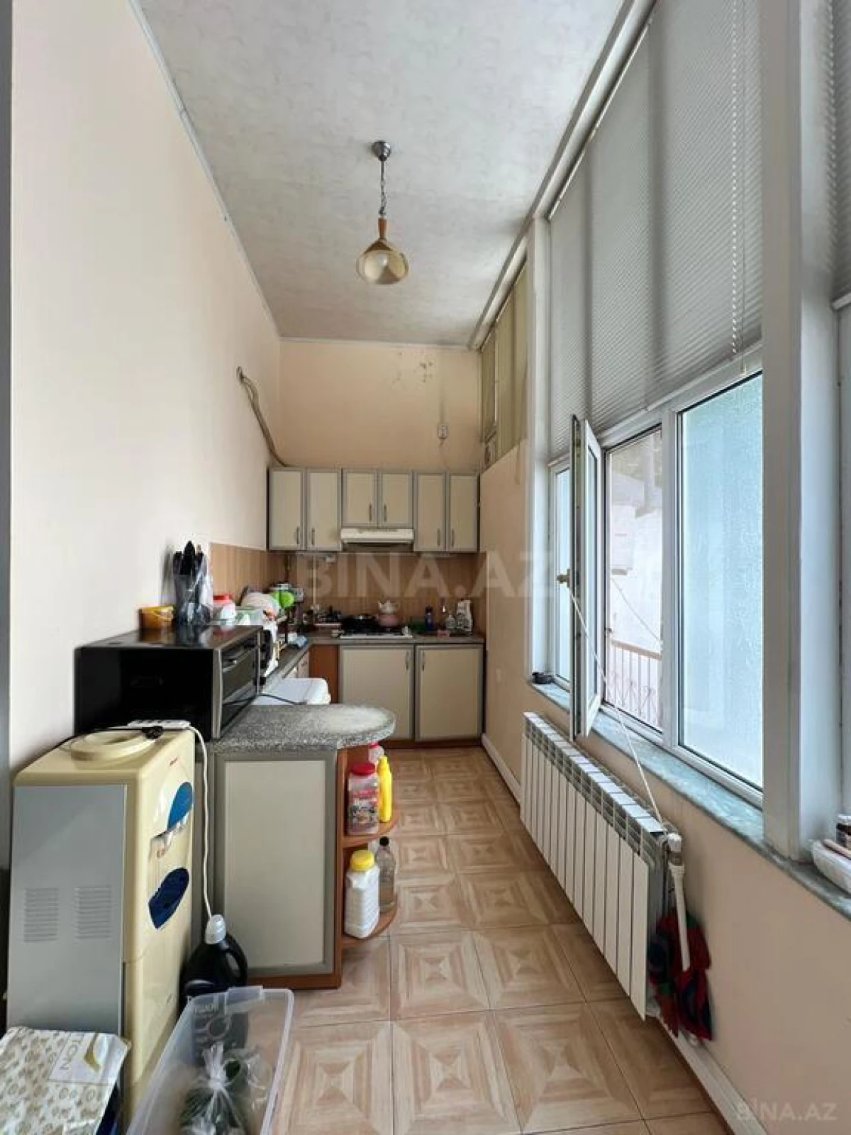 Satılır 4 otaqlı mənzil 110 m²