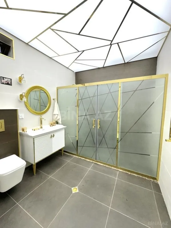 Satılır 5 otaqlı həyət evi 320 m²