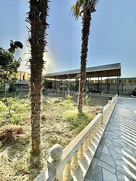 Satılır 5 otaqlı həyət evi 320 m²