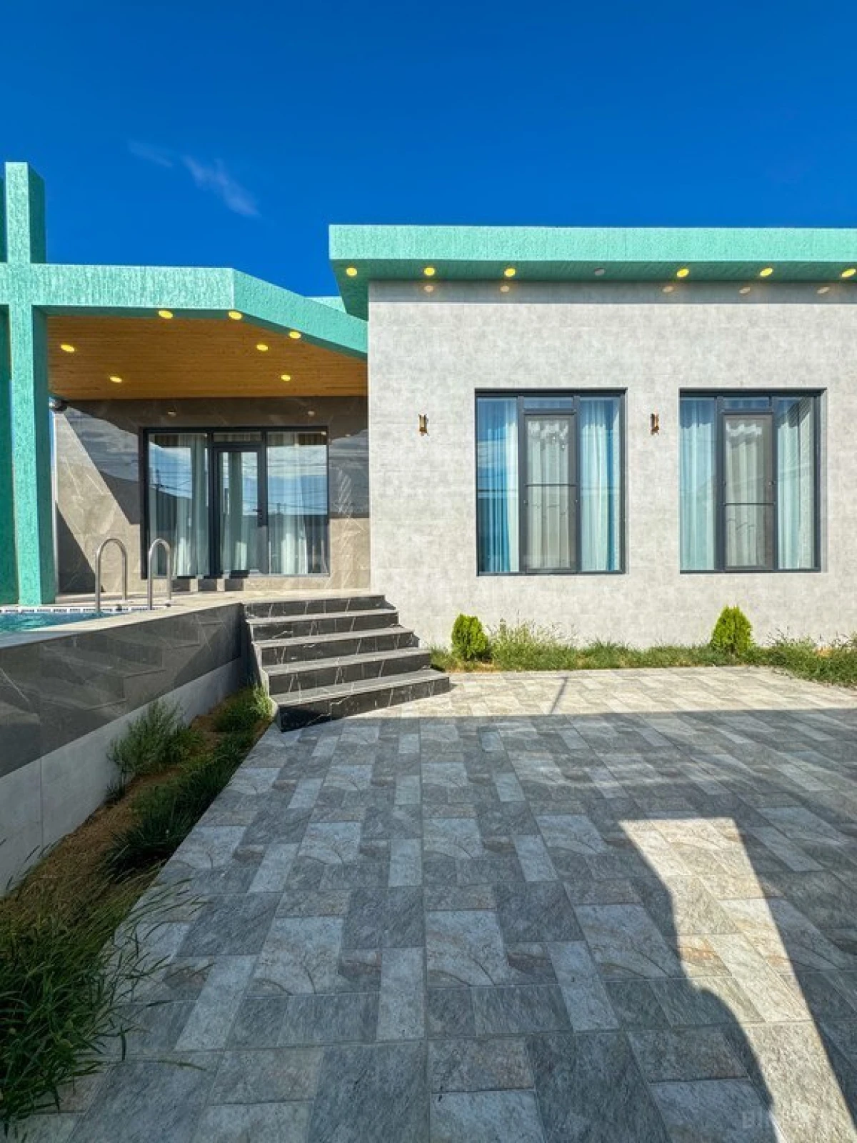 Satılır 3 otaqlı həyət evi 120 m²