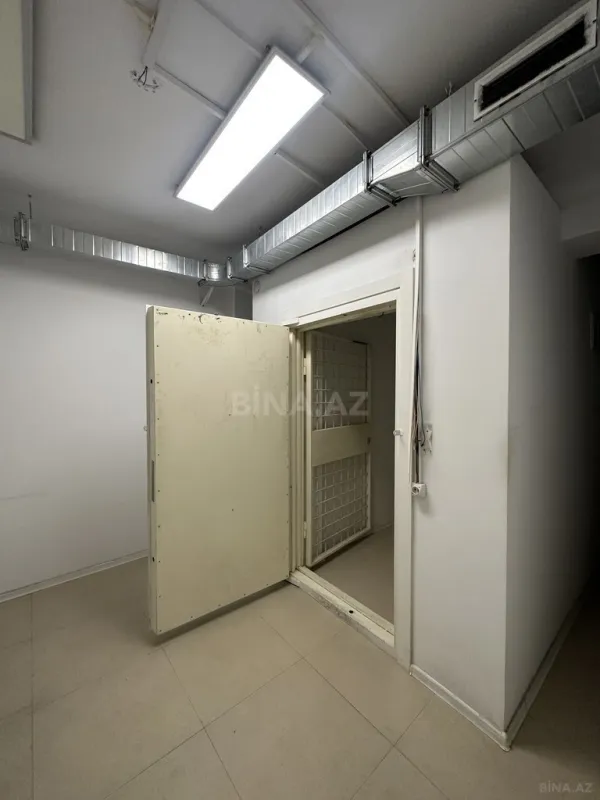 Kirayə verilir obyekt 380 m²