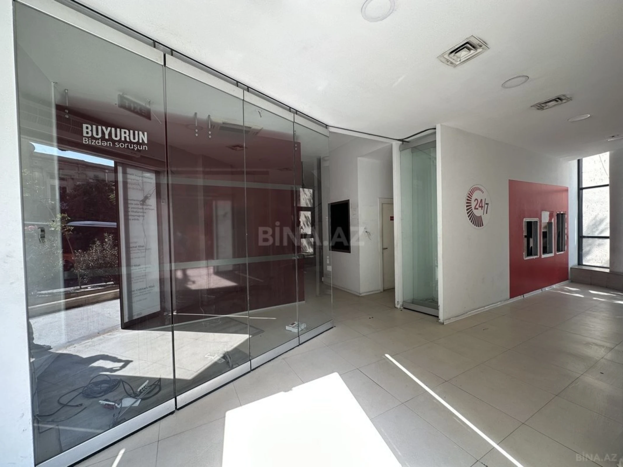 Kirayə verilir obyekt 380 m²