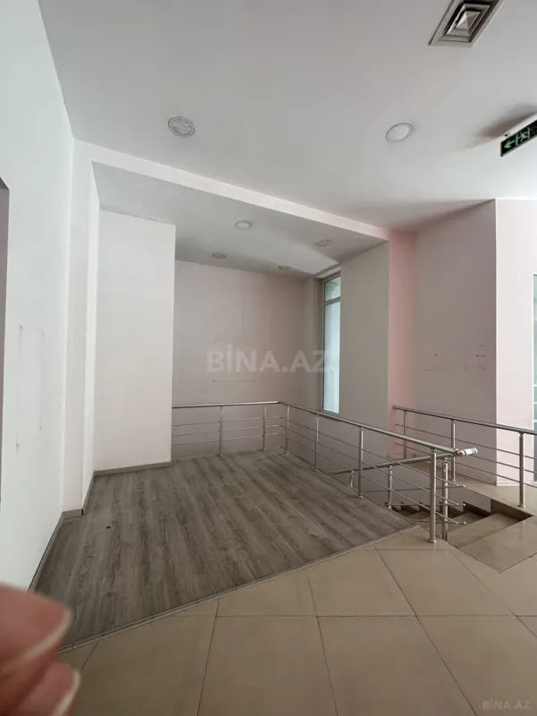 Kirayə verilir obyekt 380 m²