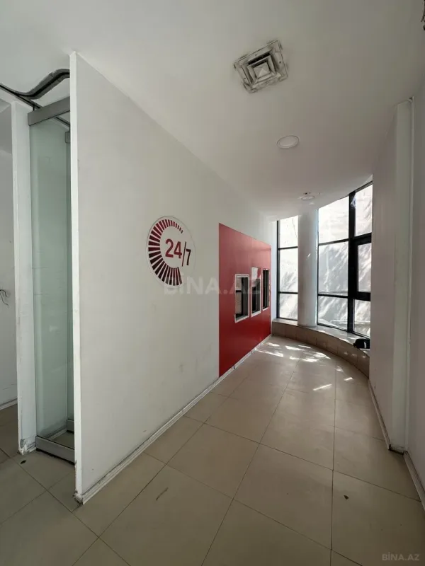 Kirayə verilir obyekt 380 m²