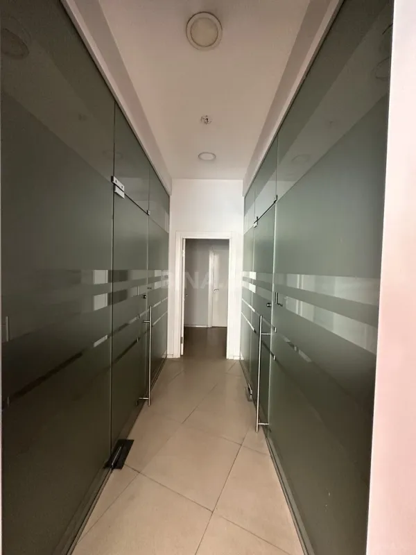 Kirayə verilir obyekt 380 m²