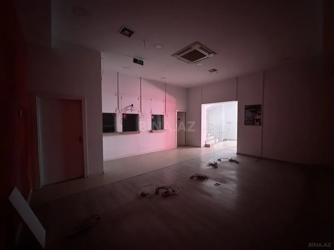 Kirayə verilir obyekt 380 m²