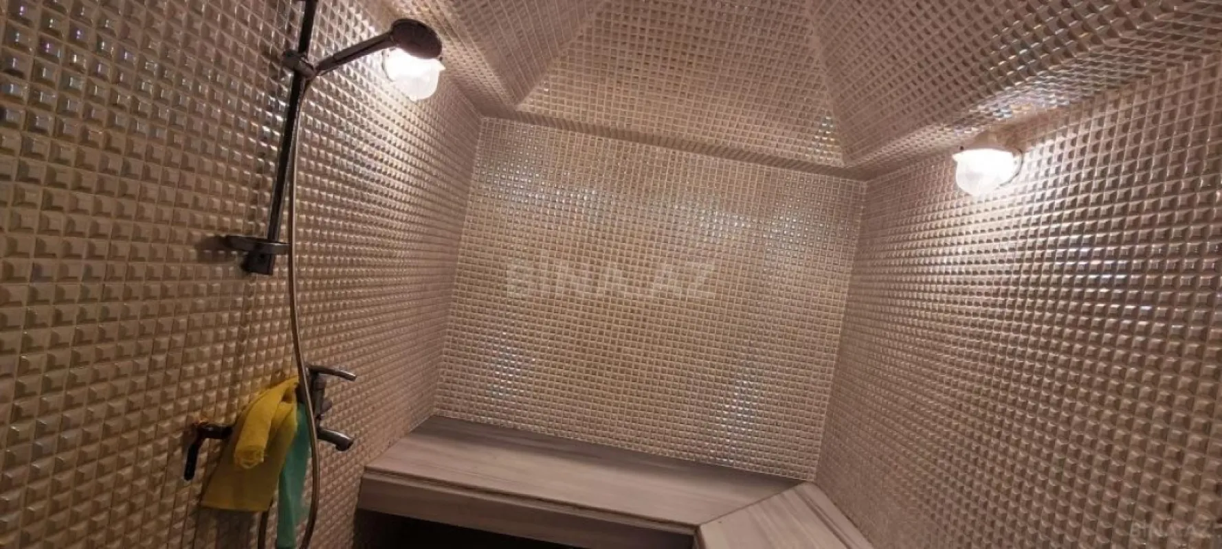 Kirayə verilir 9 otaqlı həyət evi 850 m²