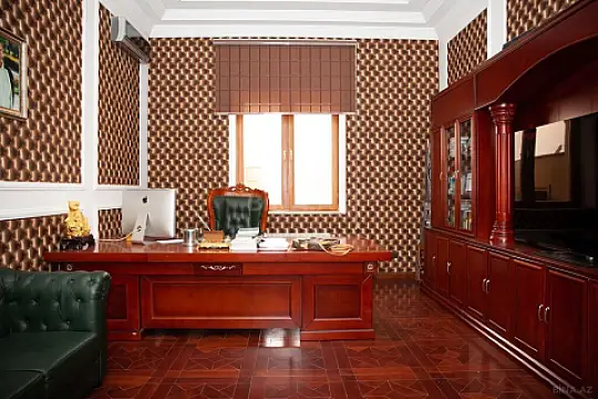 Satılır 10 otaqlı həyət evi 1500 m²