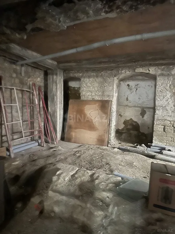 Satılır obyekt 500 m²