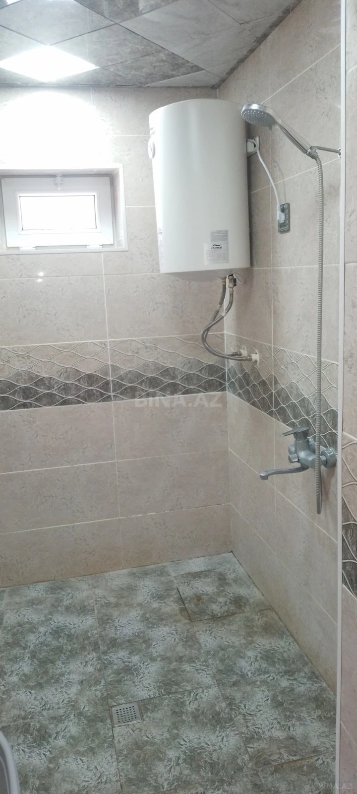 Kirayə verilir 3 otaqlı həyət evi 90 m²