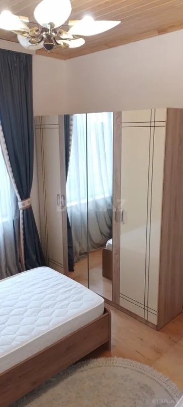 Kirayə verilir 3 otaqlı həyət evi 90 m²