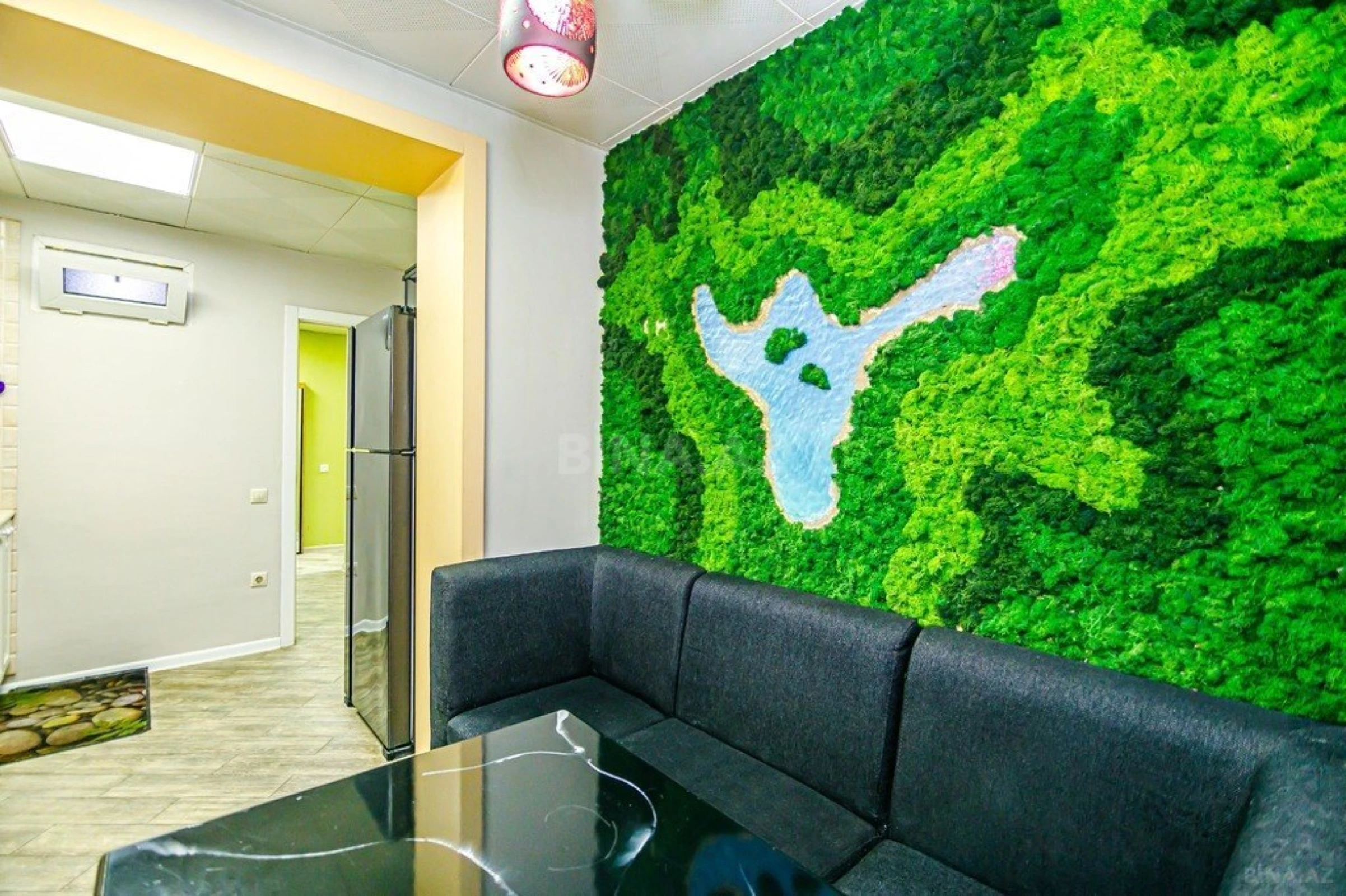 Kirayə verilir 2 otaqlı mənzil 60 m²