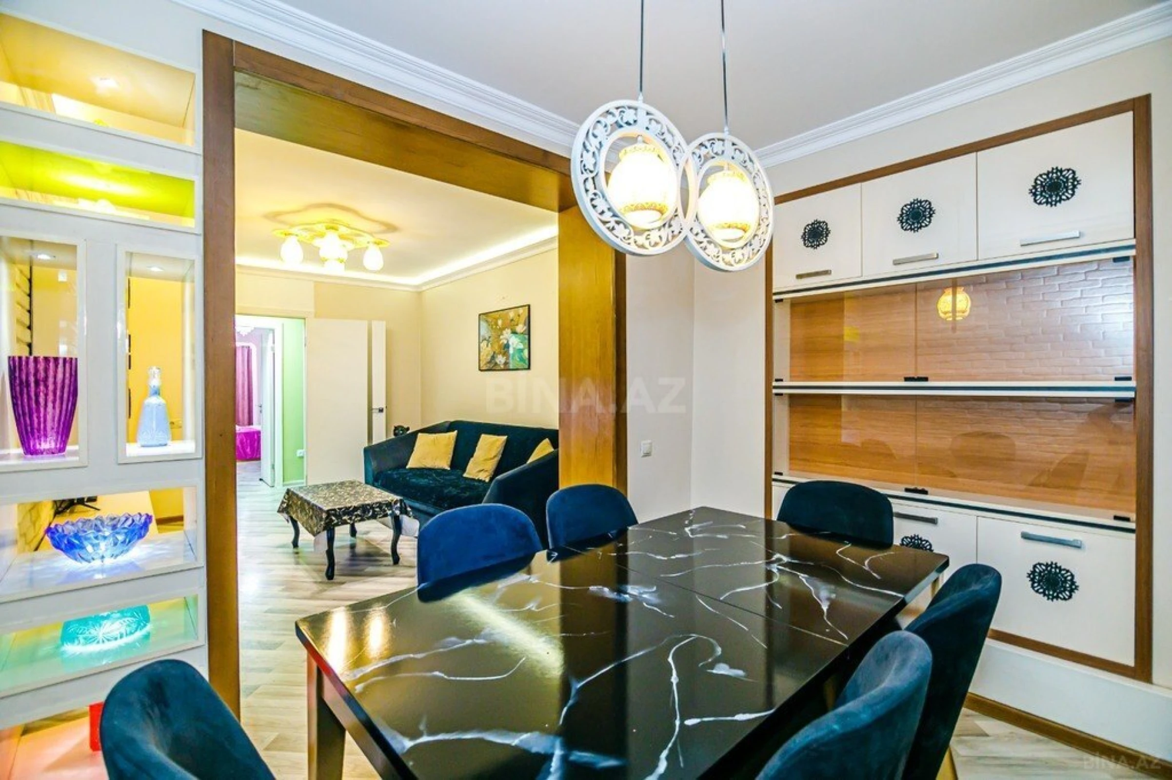 Kirayə verilir 2 otaqlı mənzil 60 m²
