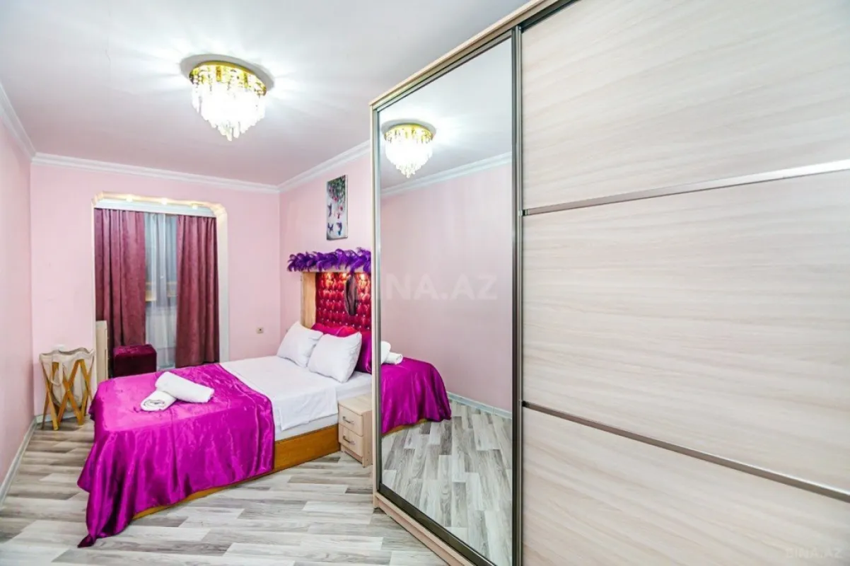 Kirayə verilir 2 otaqlı mənzil 60 m²