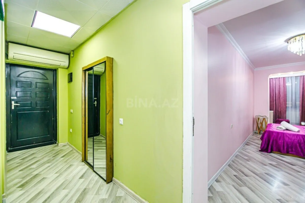 Kirayə verilir 2 otaqlı mənzil 60 m²