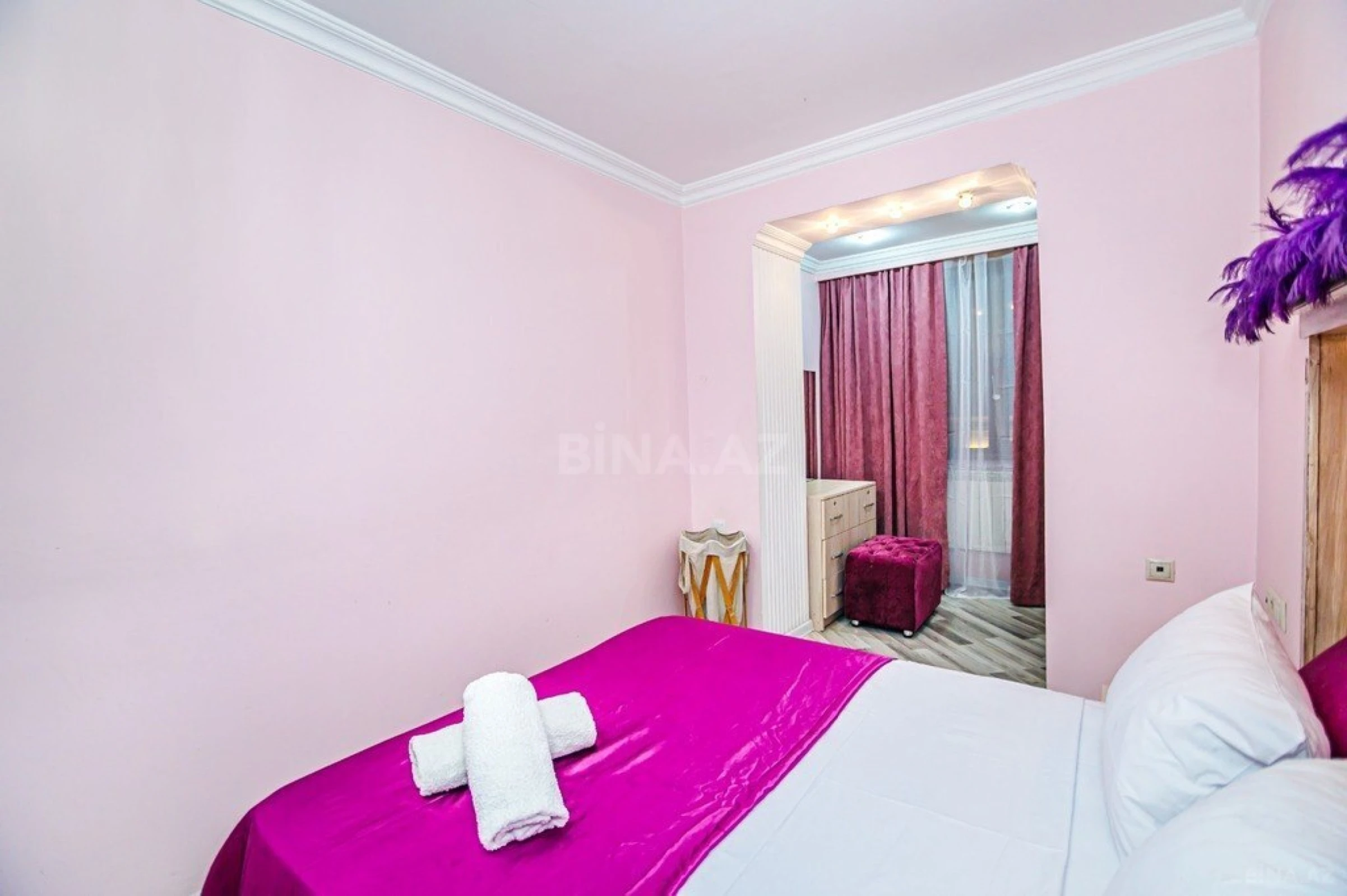 Kirayə verilir 2 otaqlı mənzil 60 m²