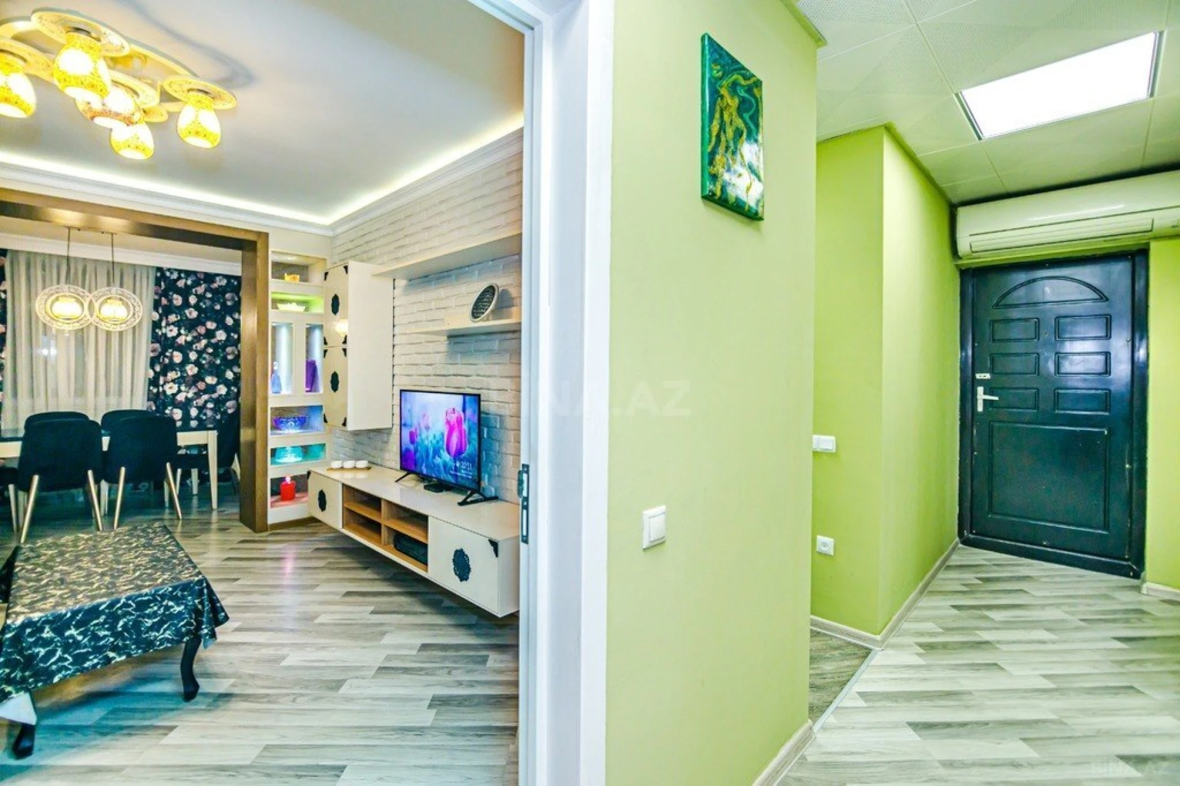 Kirayə verilir 2 otaqlı mənzil 60 m²