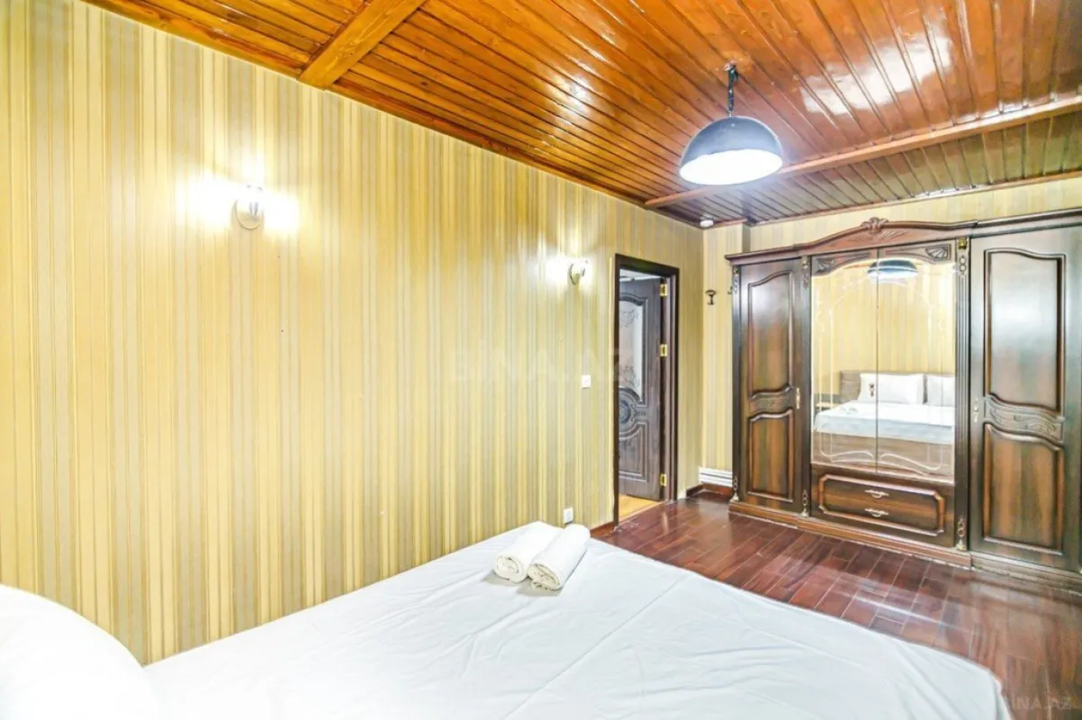 Kirayə verilir 4 otaqlı mənzil 110 m²